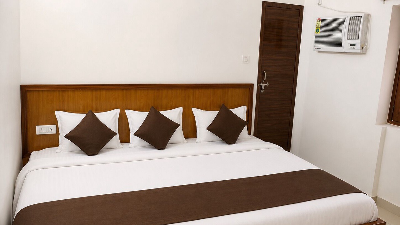 Photo of Bedroom in Mathura