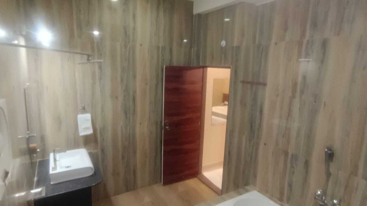 Photo of Bathroom in Avarghani