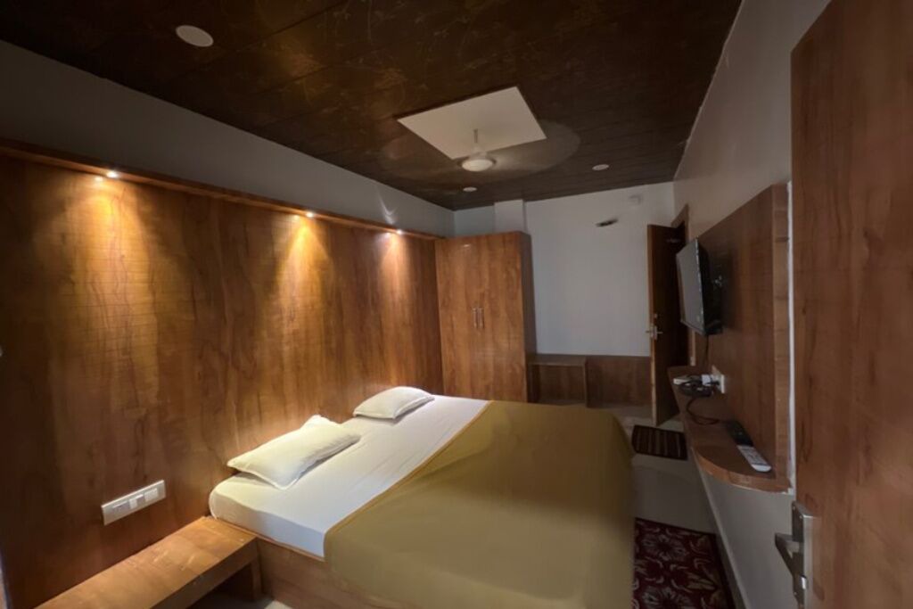 Photo of Bedroom in Shivpuri