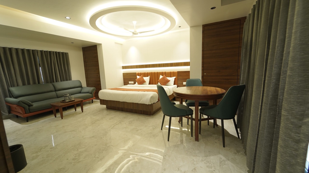 Photo of Bedroom in Sayajiganj