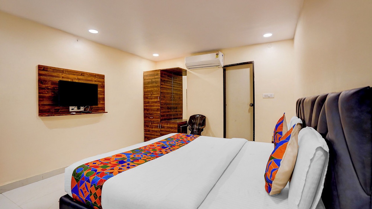 Photo of Bedroom in Warangal