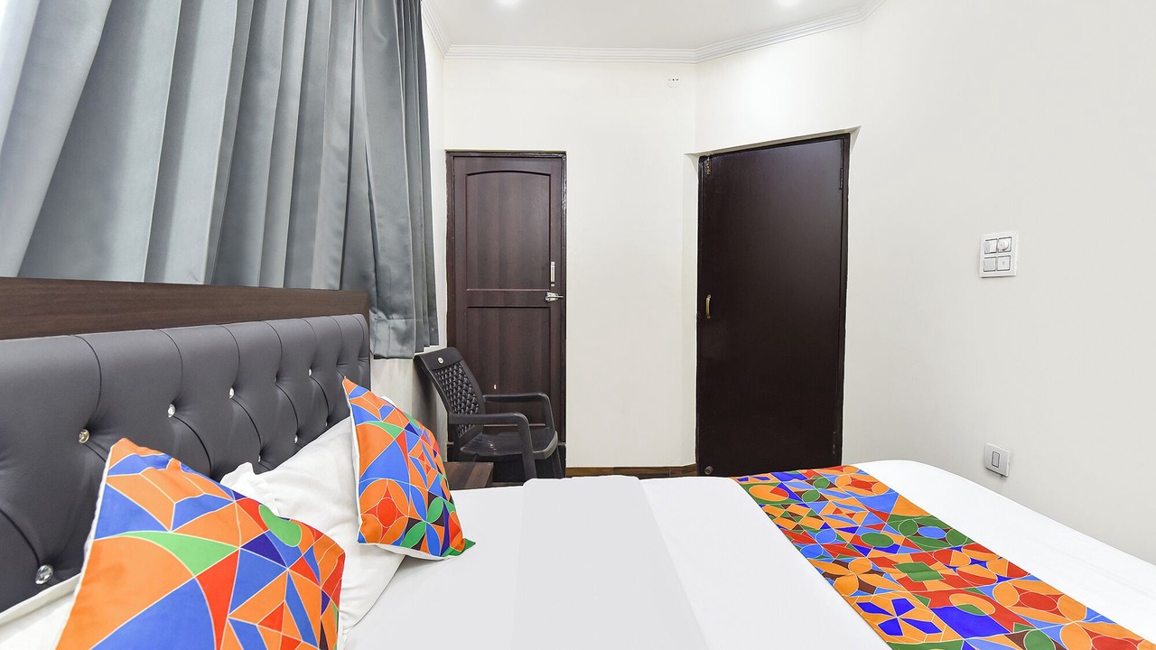 Photo of Bedroom in Malviya Nagar