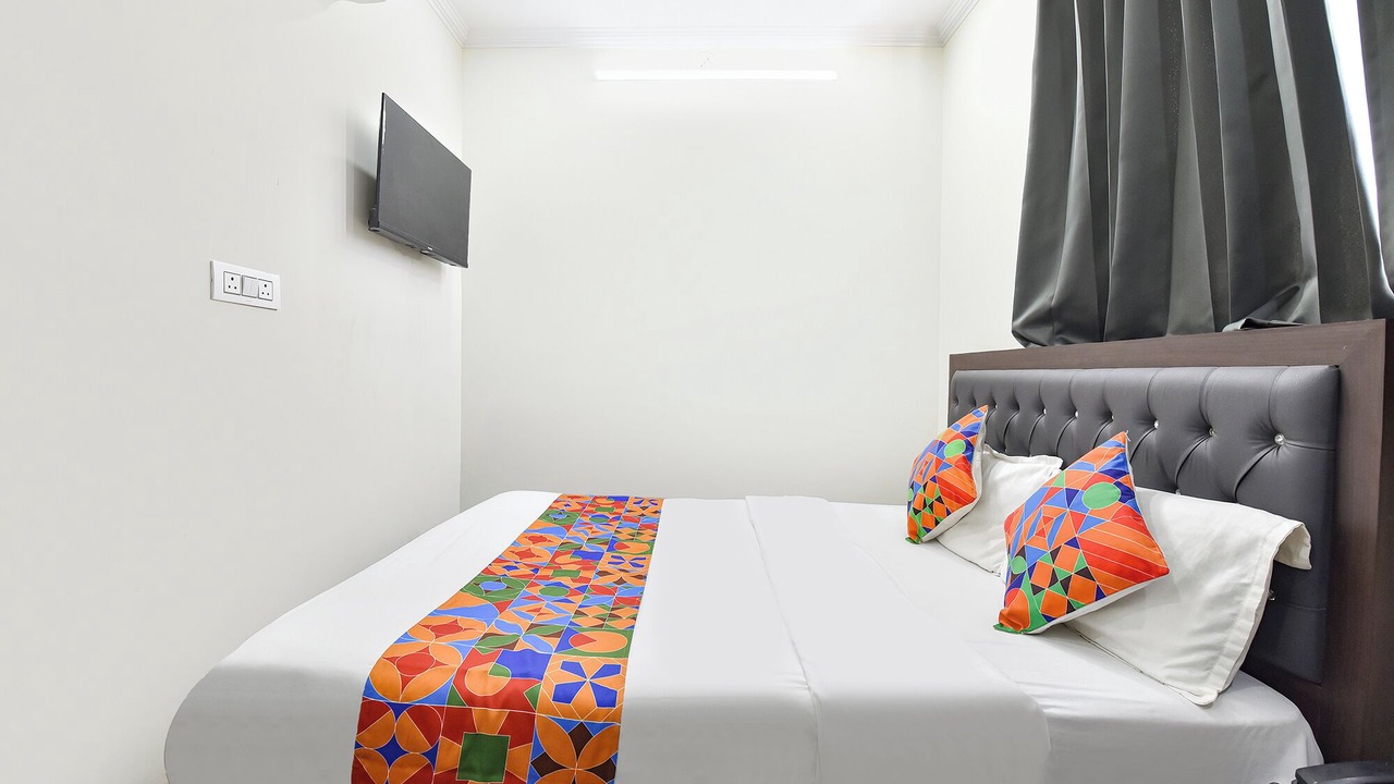 Photo of Bedroom in Malviya Nagar
