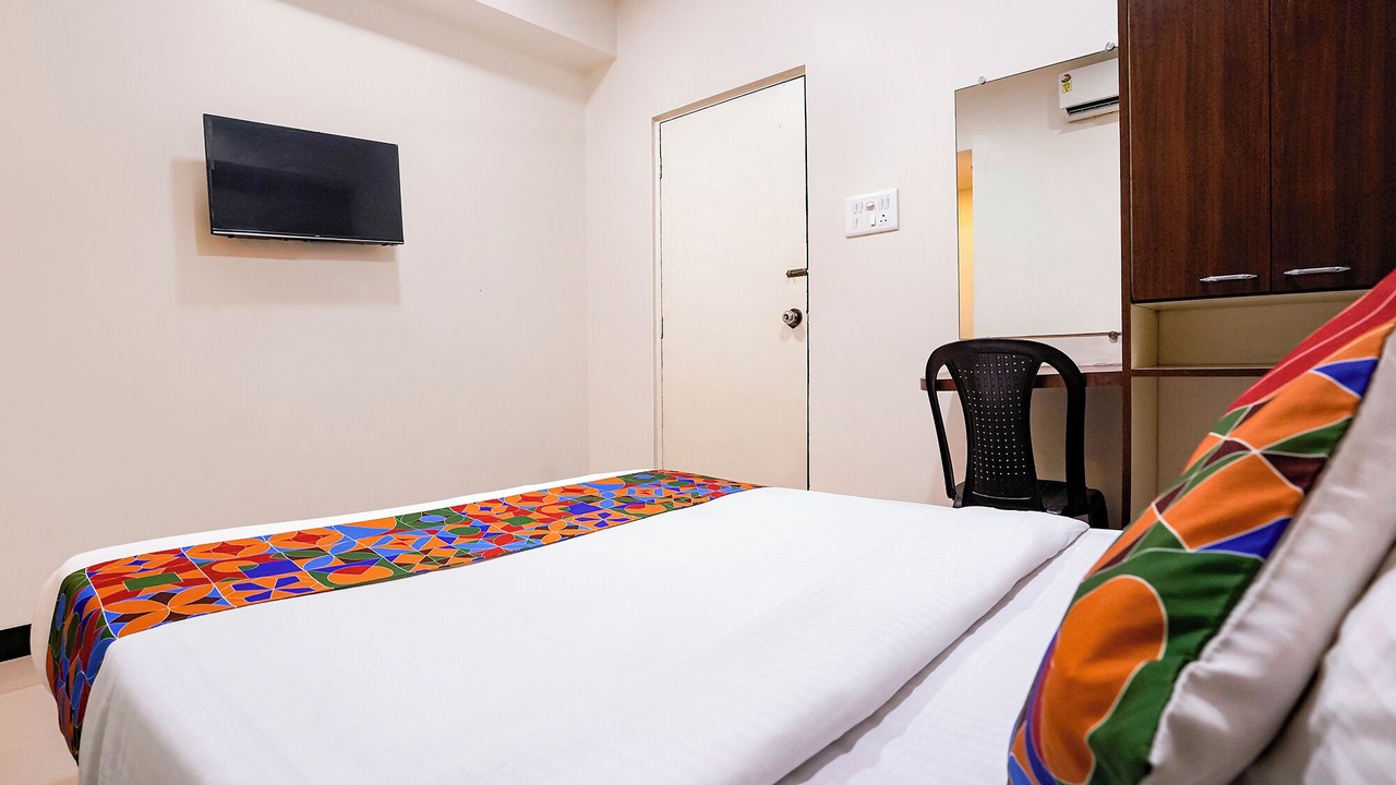 Photo of Bedroom in Thane West