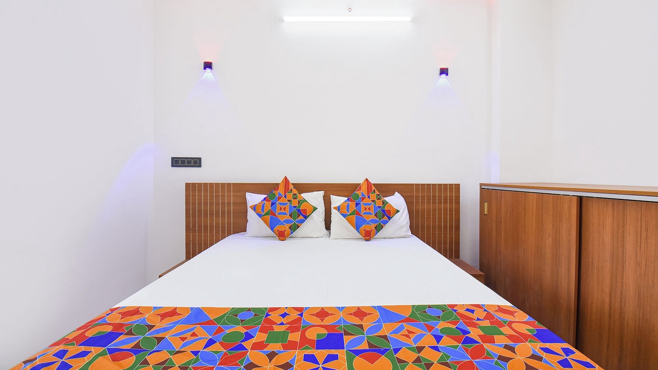 Photo of Bedroom in Hadapsar