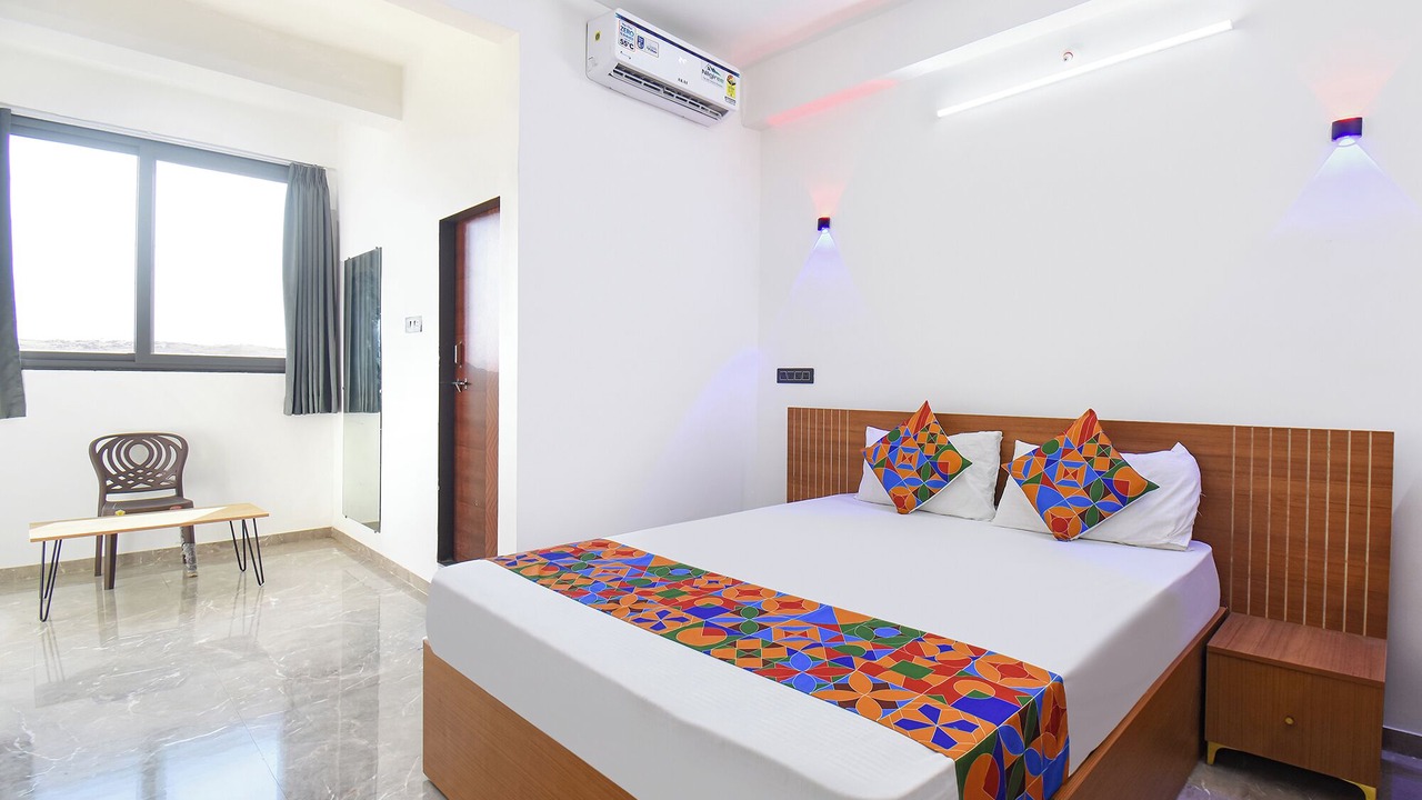 Photo of Bedroom in Hadapsar