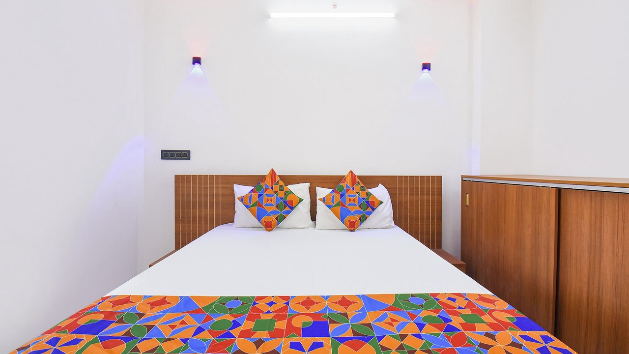 Photo of Bedroom in Hadapsar