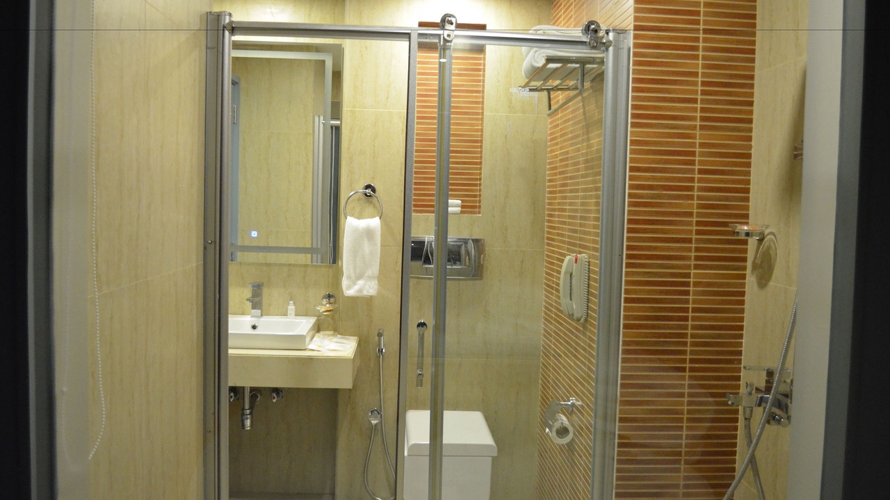Photo of Bathroom in Kovilambakkam