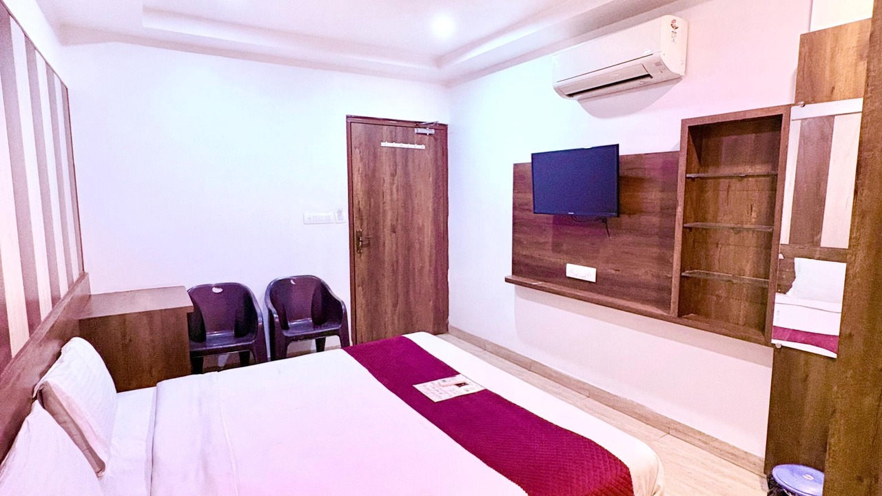 Photo of Bedroom in Central Area
