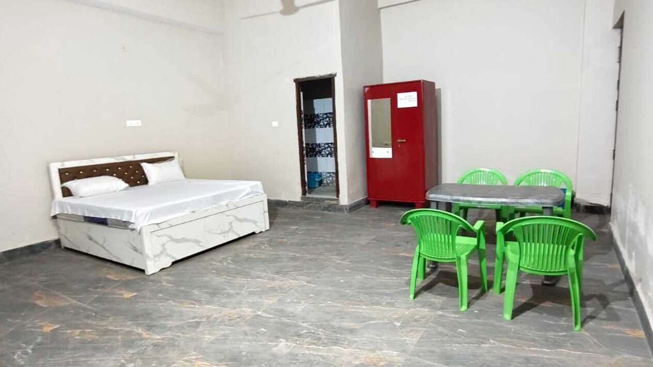 Photo of Bedroom in Dibiyapur