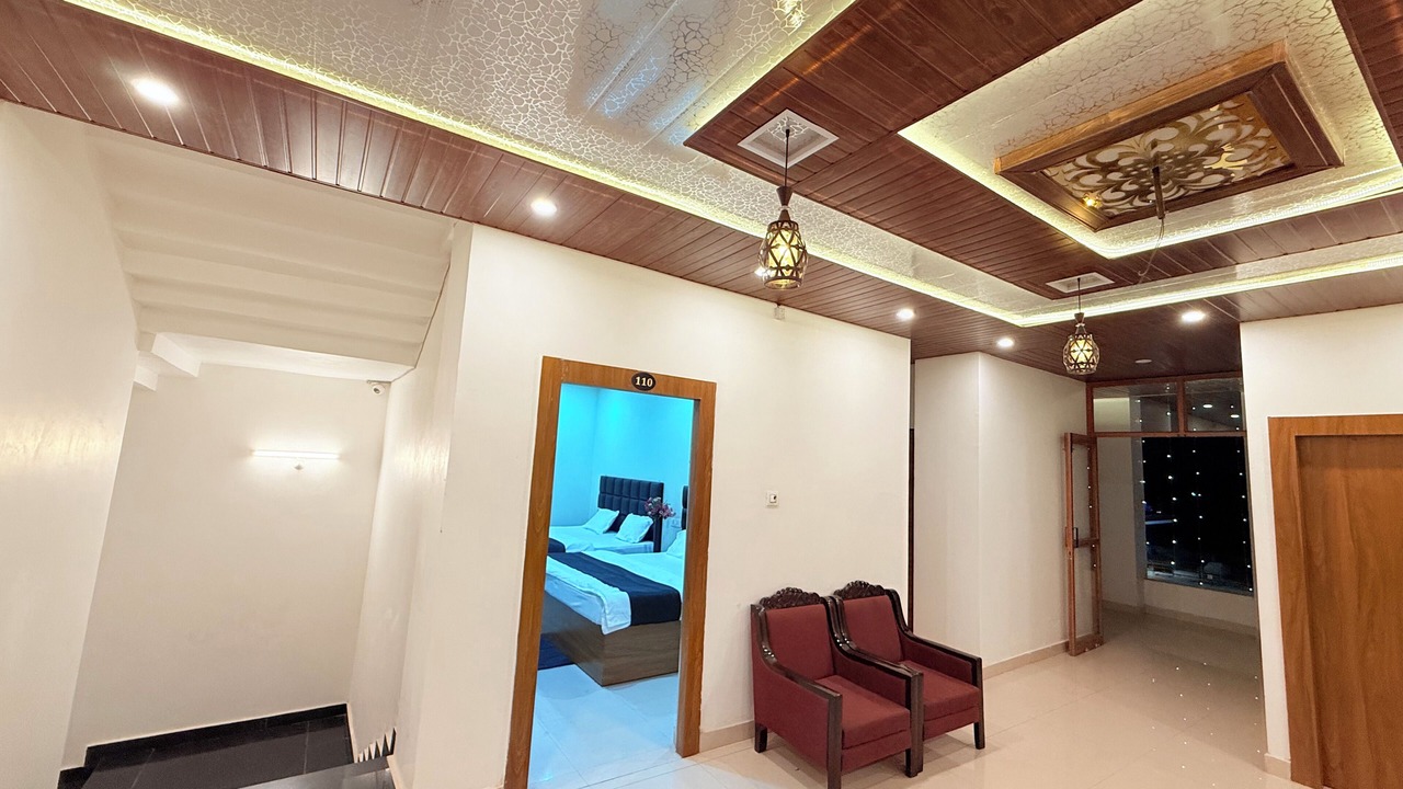 Photo of Bedroom in Naini
