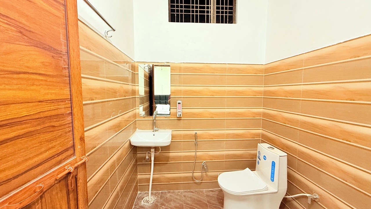 Photo of Bathroom in Naini