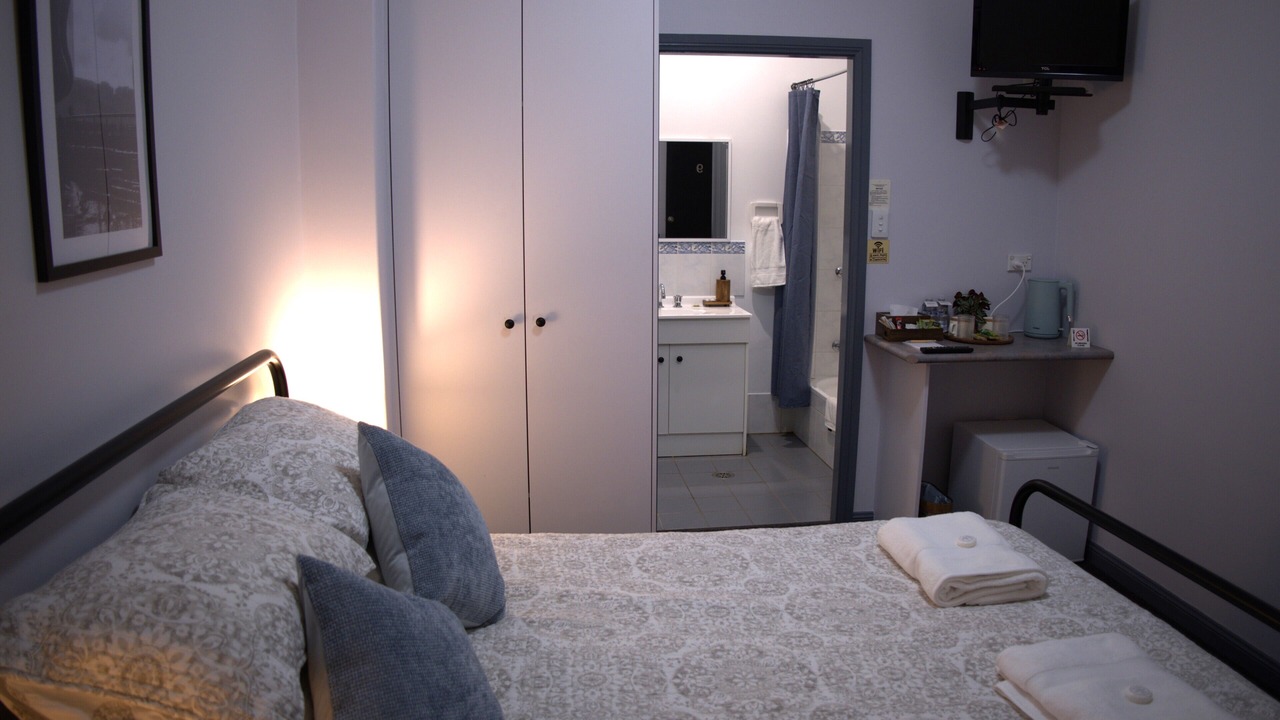 Photo of Bathroom in Cowra