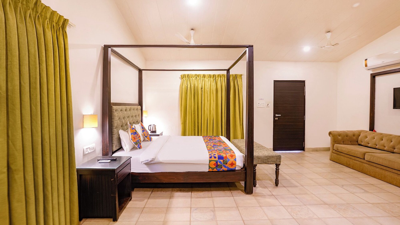 Photo of Bedroom in Sainagar