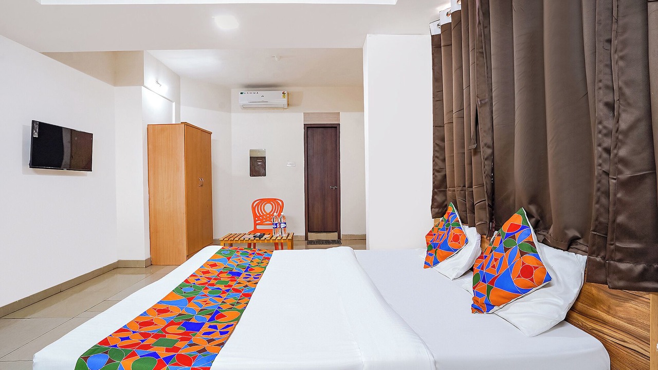 Photo of Bedroom in Thergaon