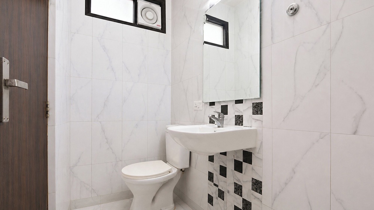 Photo of Bathroom in Govindpuri