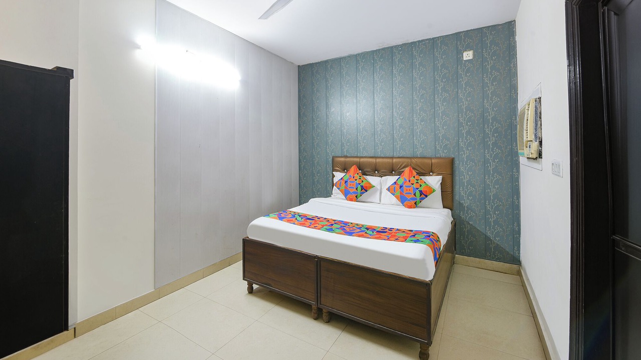 Photo of Bedroom in Govindpuri