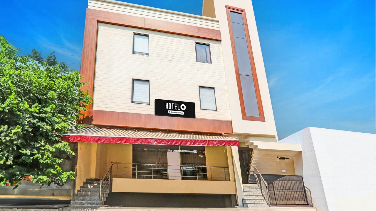 Photo of Outdoor in Hazratganj
