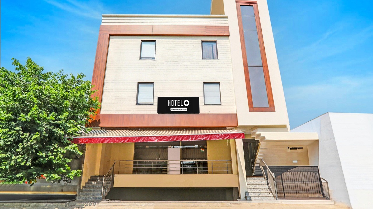 Photo of Outdoor in Hazratganj