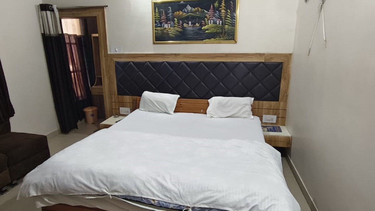 Photo of Bedroom in Bareilly