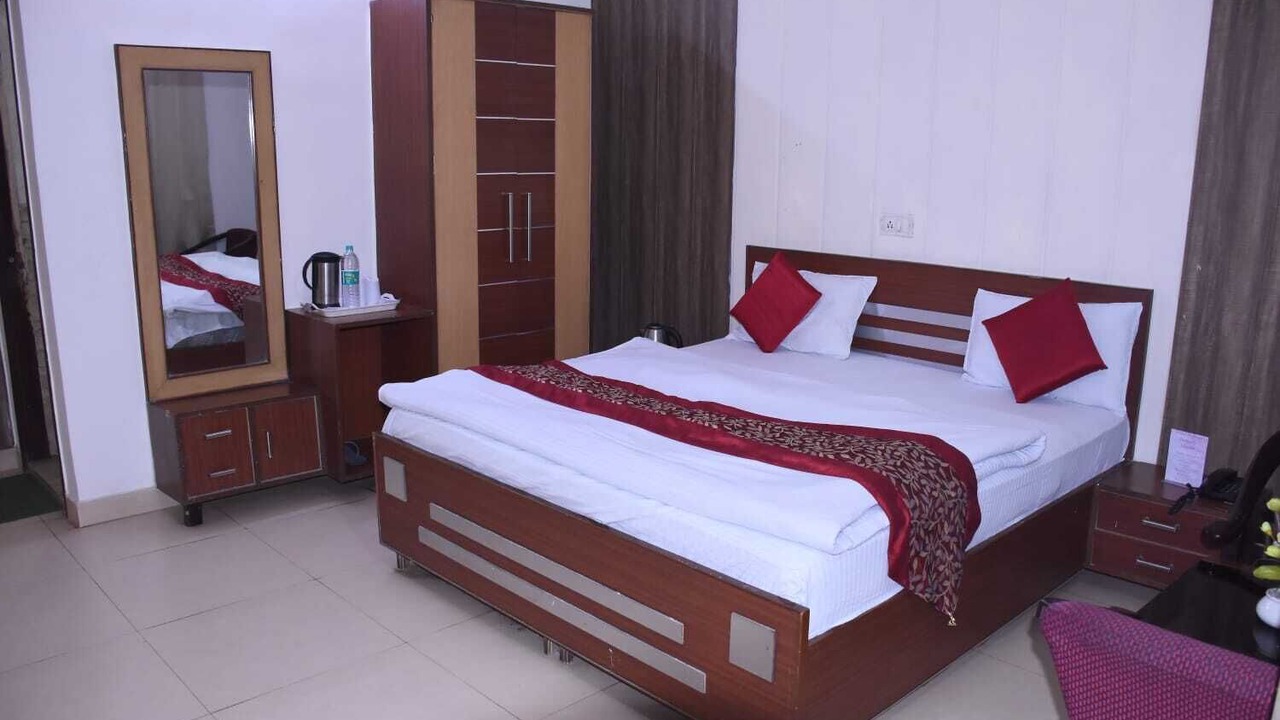 Photo of Bedroom in Meerut