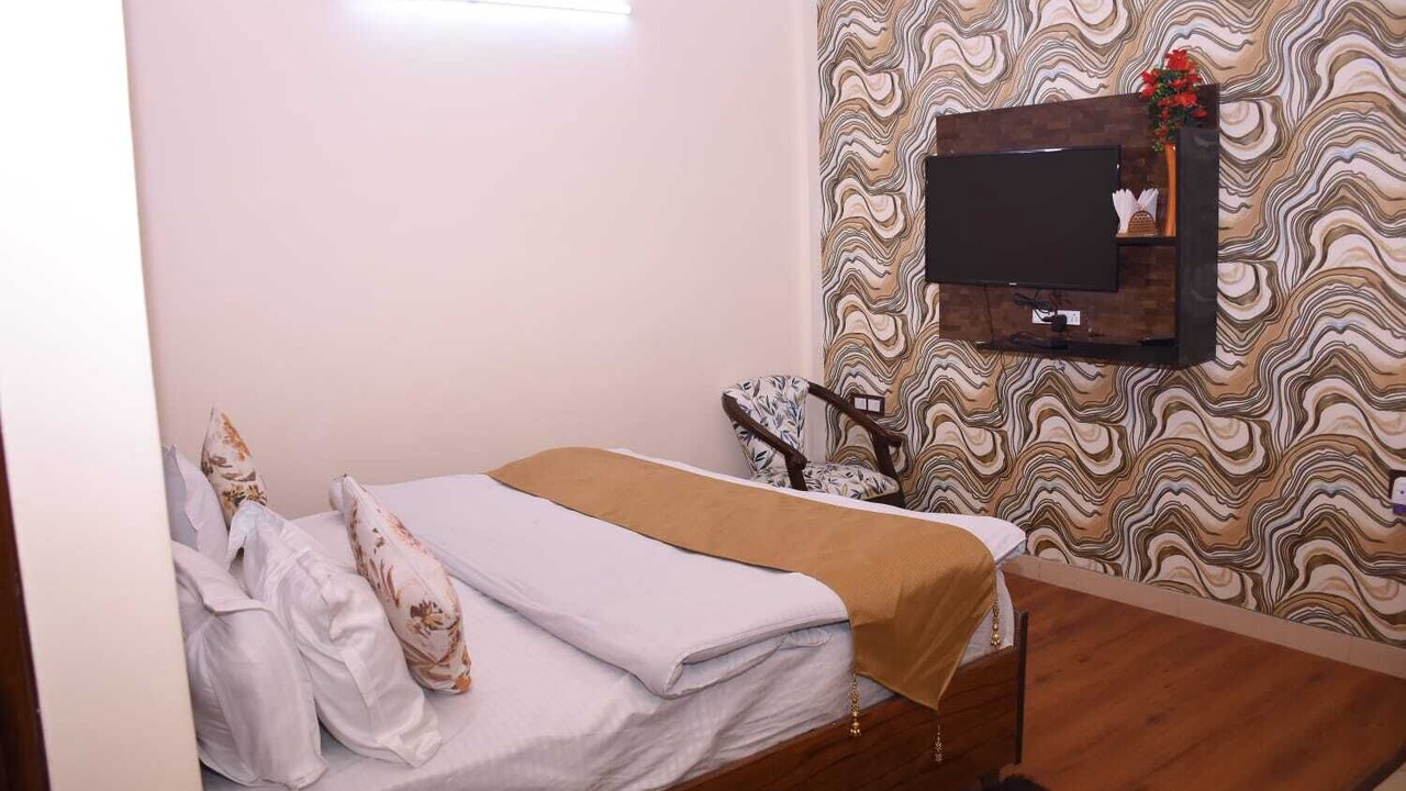 Photo of Bedroom in Meerut