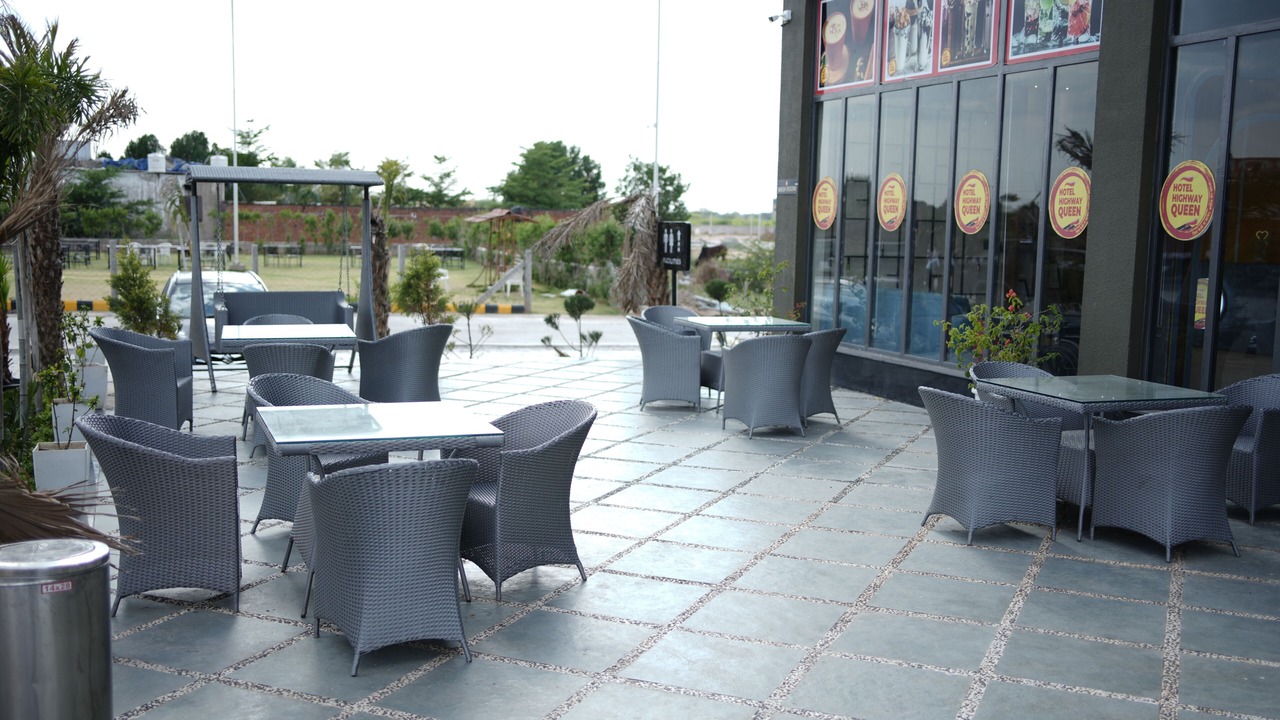 Photo of Others in Dudu