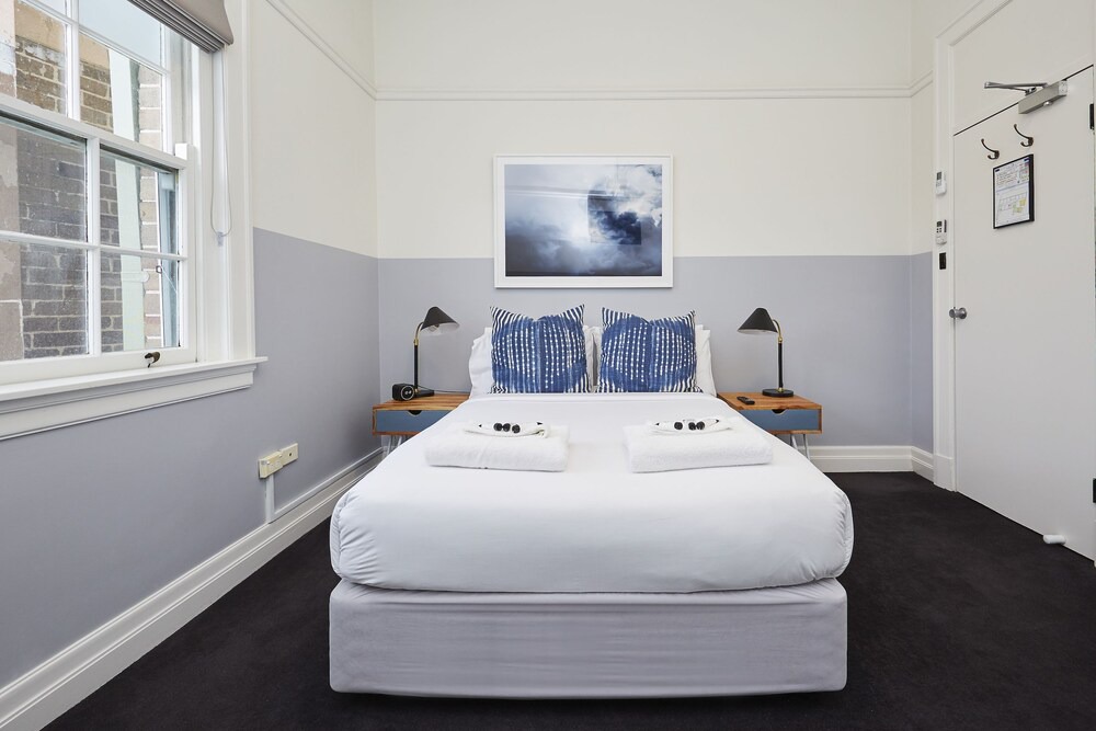 Photo of Bedroom in Willoughby