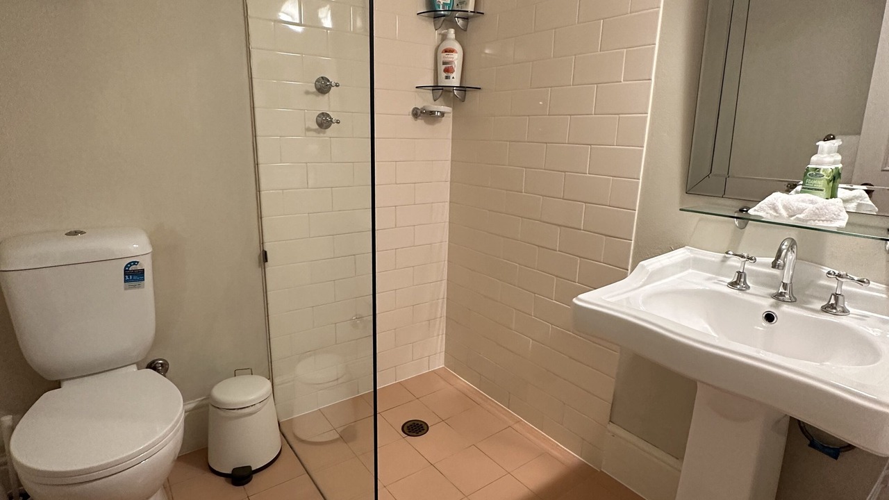 Photo of Bathroom in Blackheath