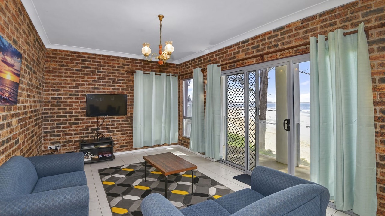 Photo of Livingroom in The Entrance