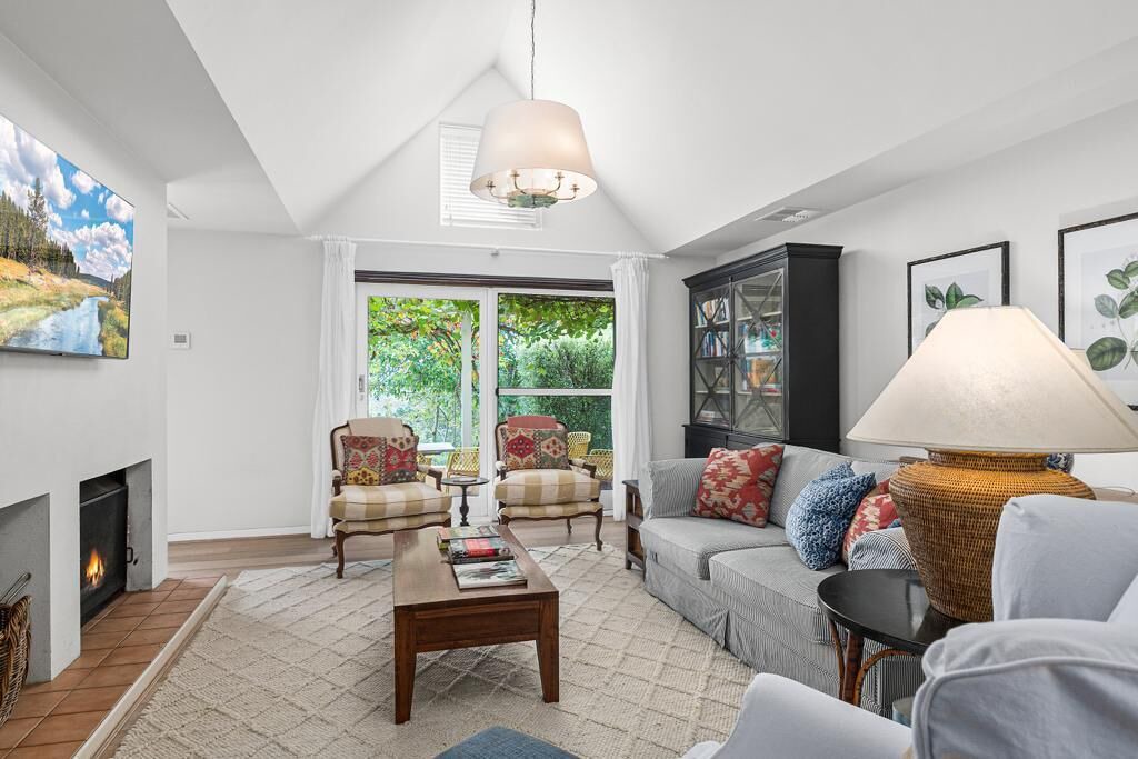 Photo of Livingroom in East Bowral