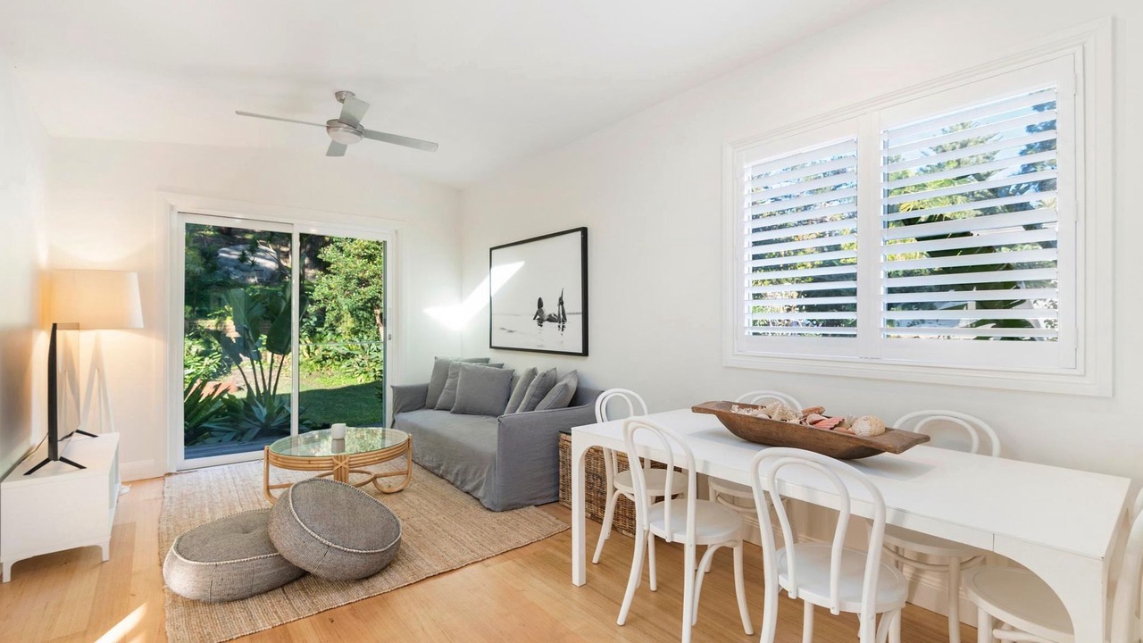 Photo of Livingroom in Palm Beach