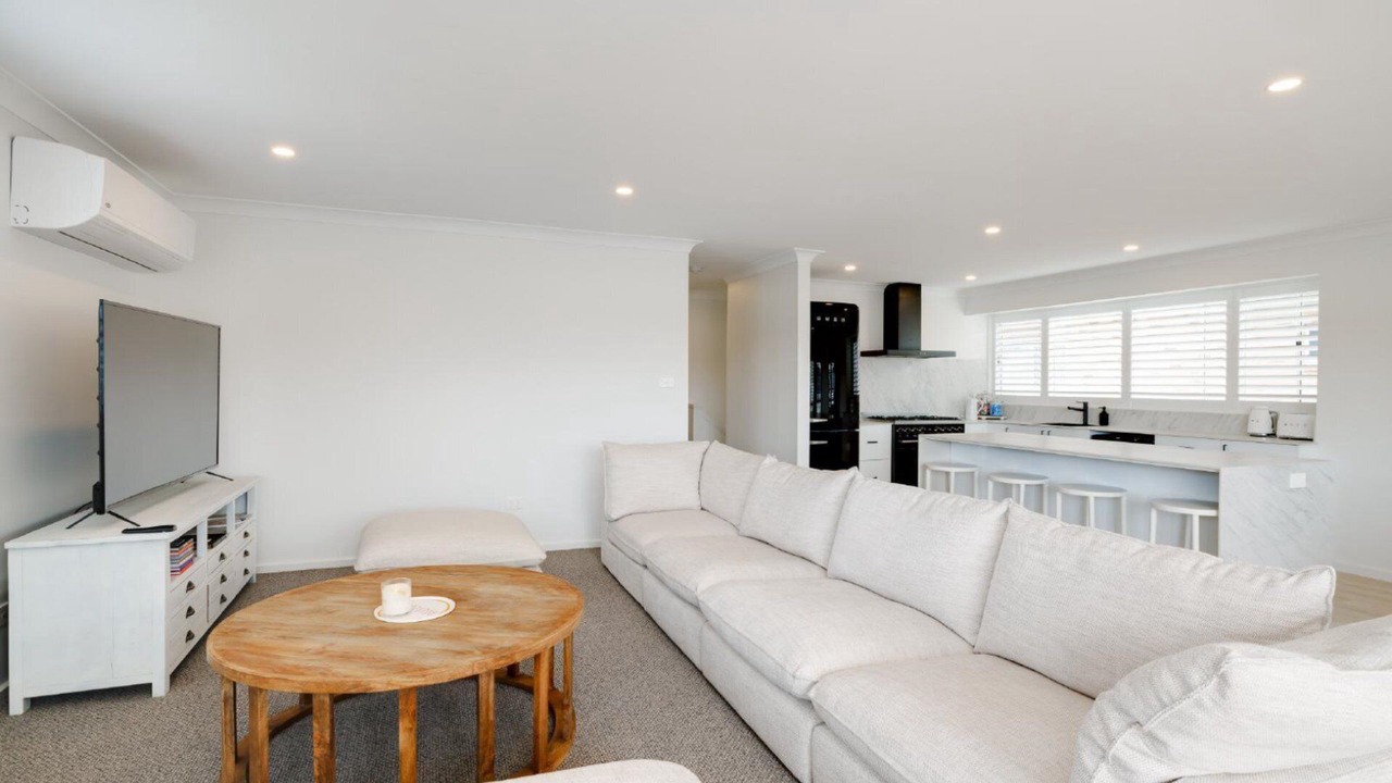 Photo of Livingroom in Pretty Beach Central Coast