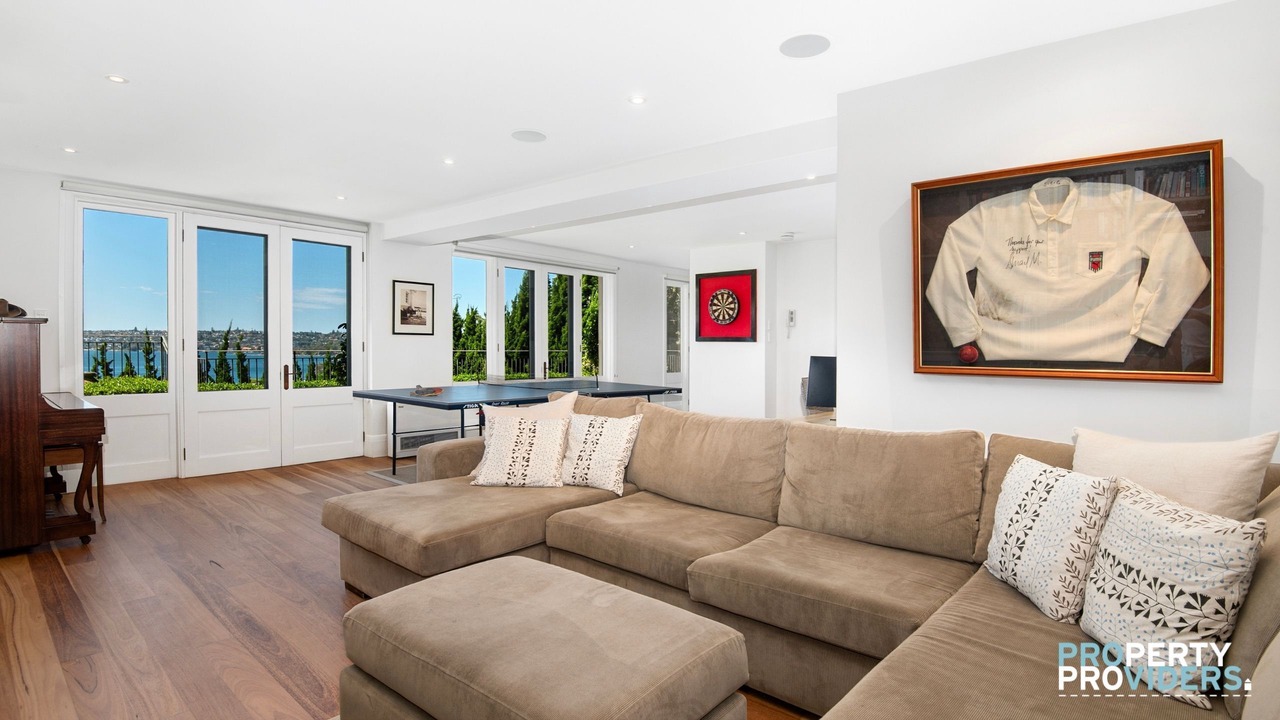 Photo of Livingroom in Clifton Gardens