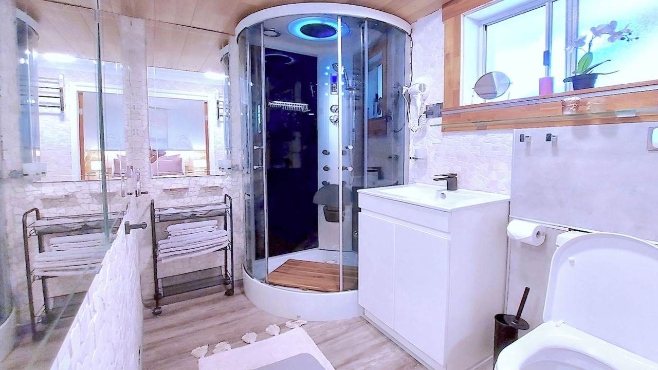 Photo of Bathroom in Palm Beach