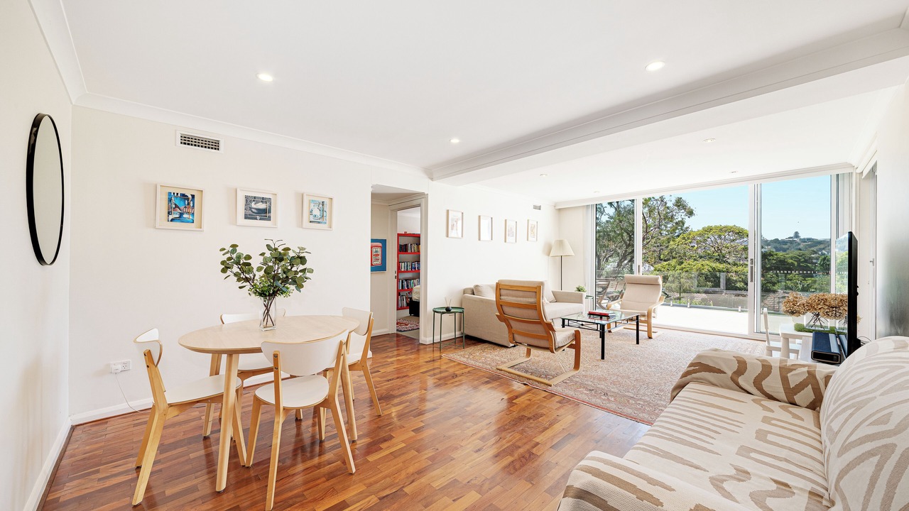 Photo of Livingroom in Rose Bay