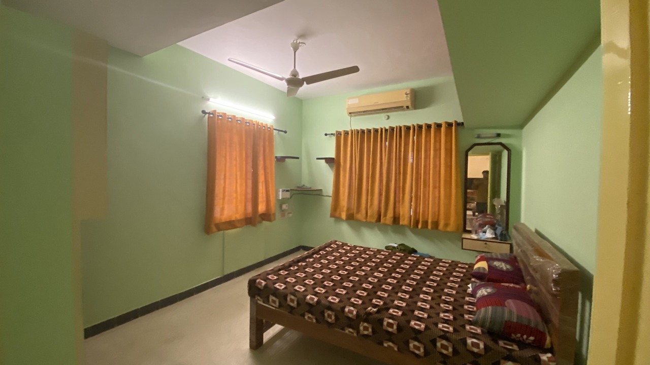 Photo of Bedroom in Mylapore Tiruvallikk