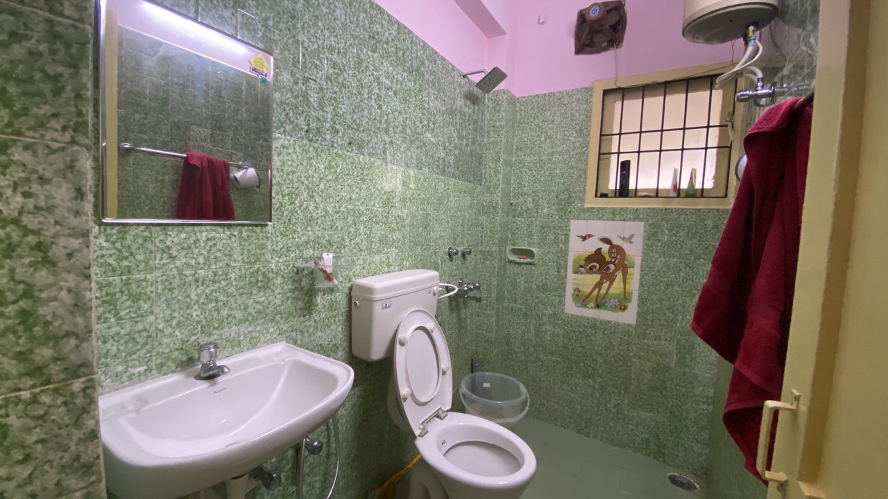 Photo of Bathroom in Mylapore Tiruvallikk