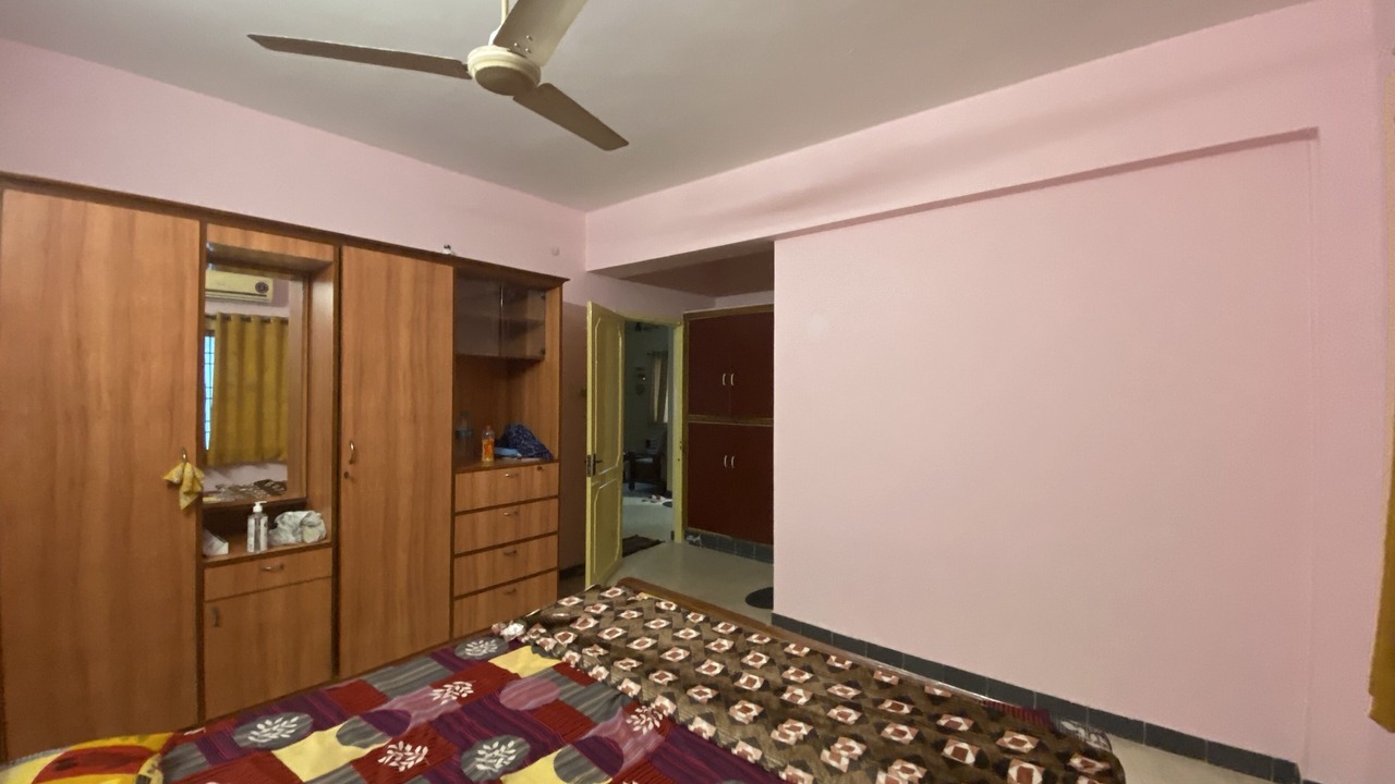 Photo of Bedroom in Mylapore Tiruvallikk