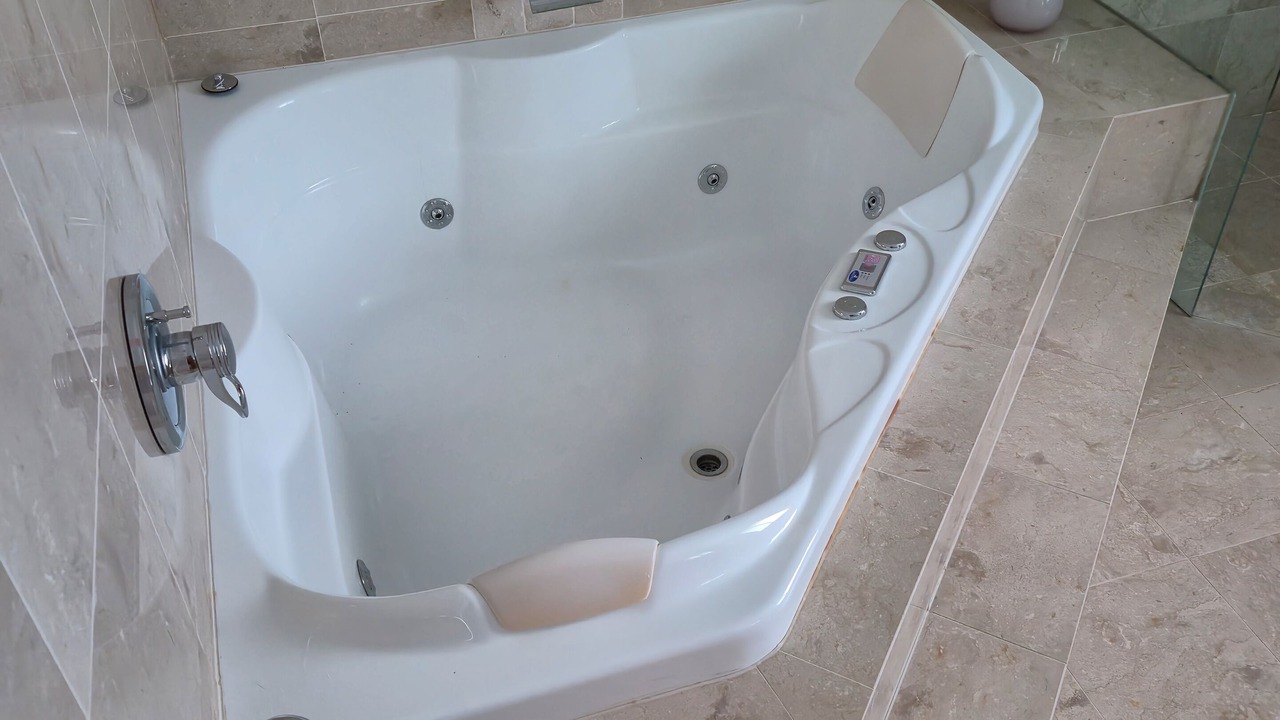Photo of Bathroom in Seaforth