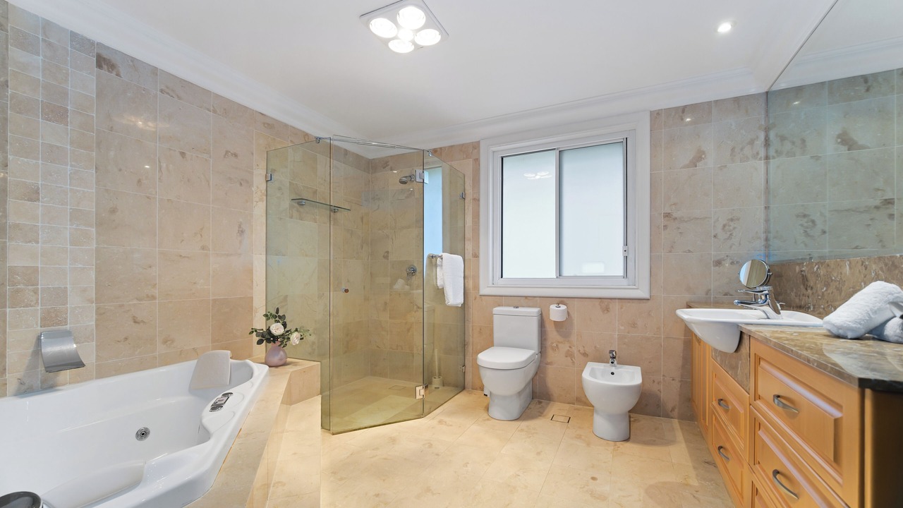Photo of Bathroom in Seaforth