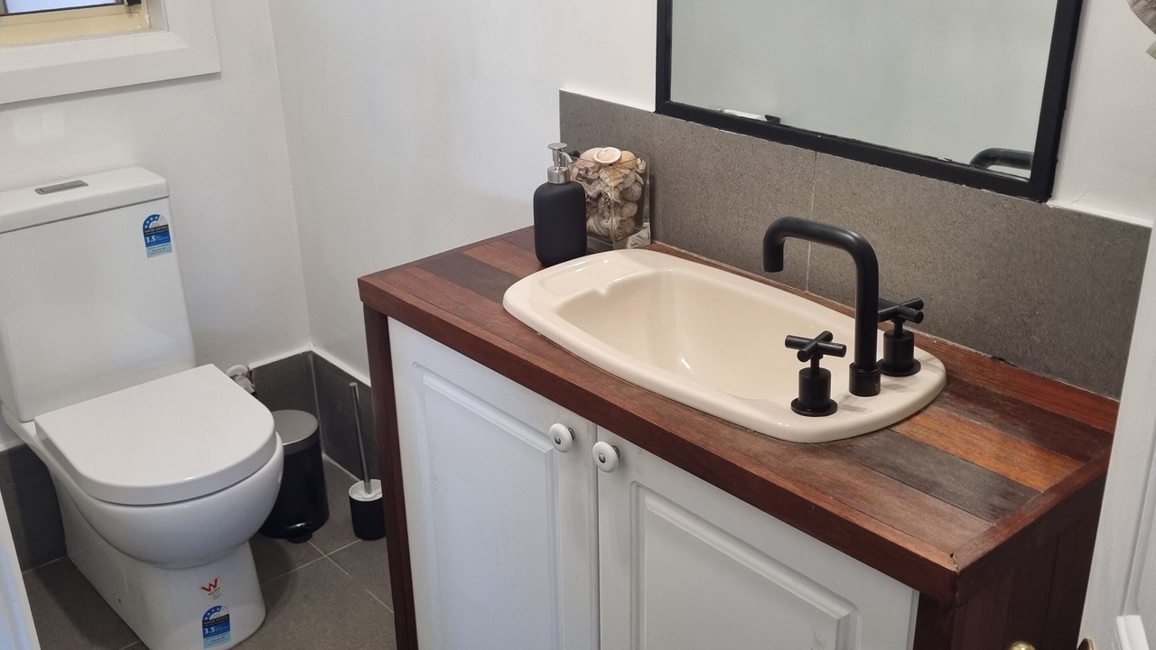 Photo of Bathroom in Wentworth Falls