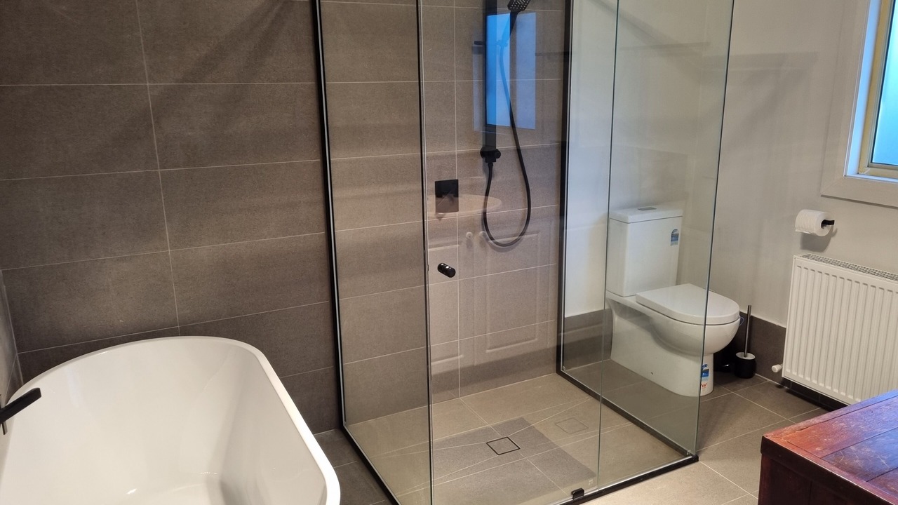 Photo of Bathroom in Wentworth Falls
