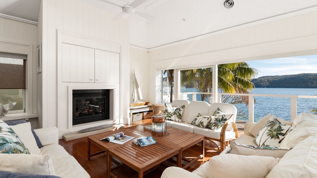 Photo of Livingroom in Palm Beach