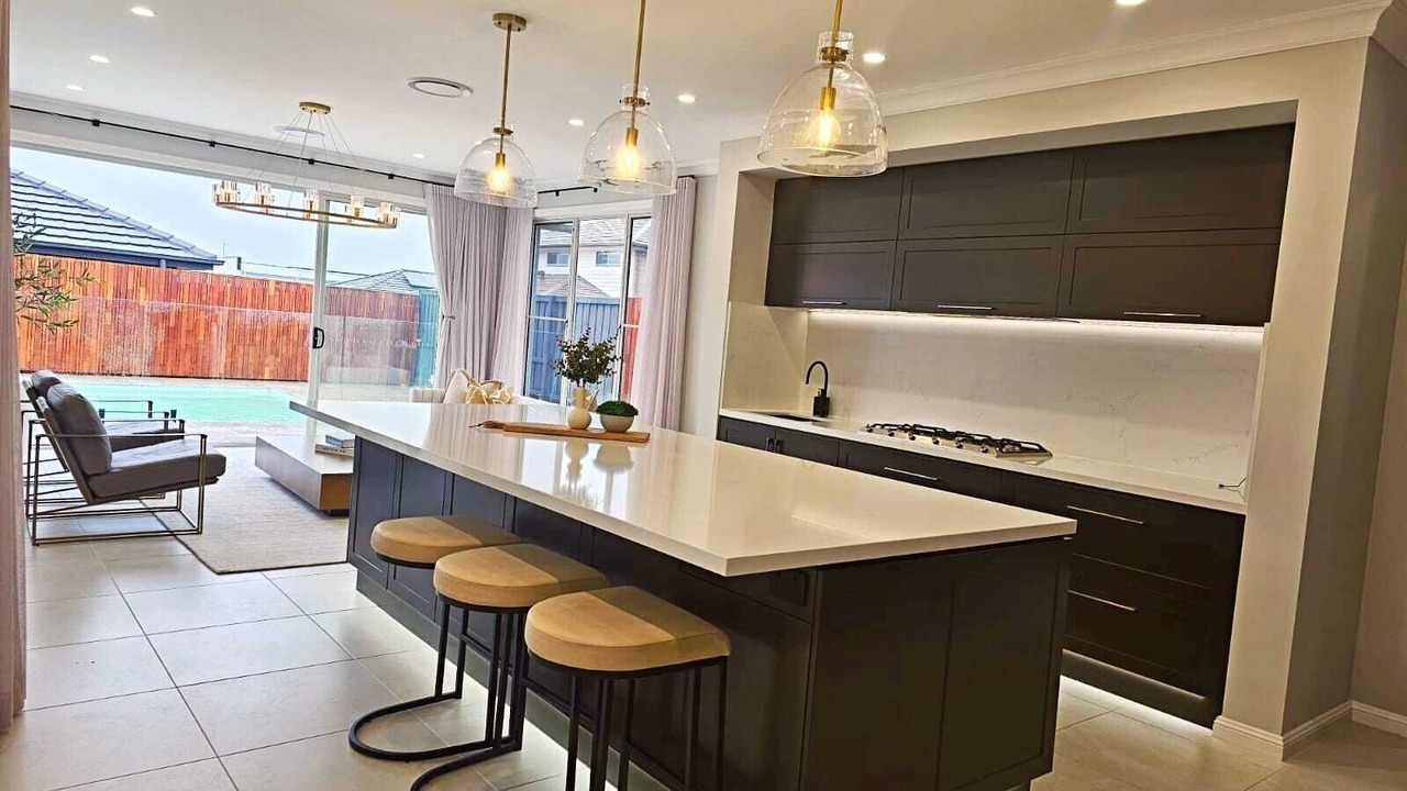 Photo of Kitchen in Gledswood Hills