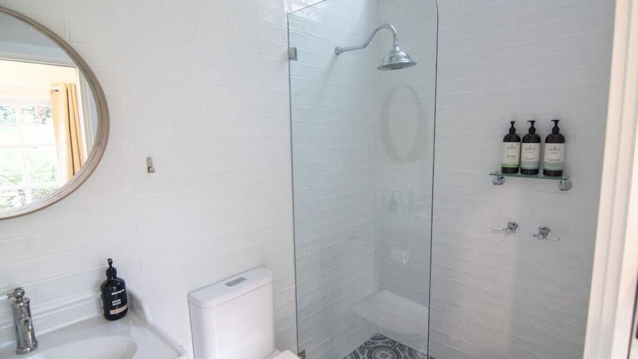 Photo of Bathroom in Leura
