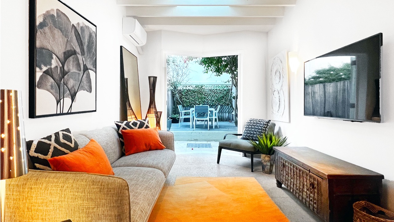 Photo of Livingroom in Erskineville