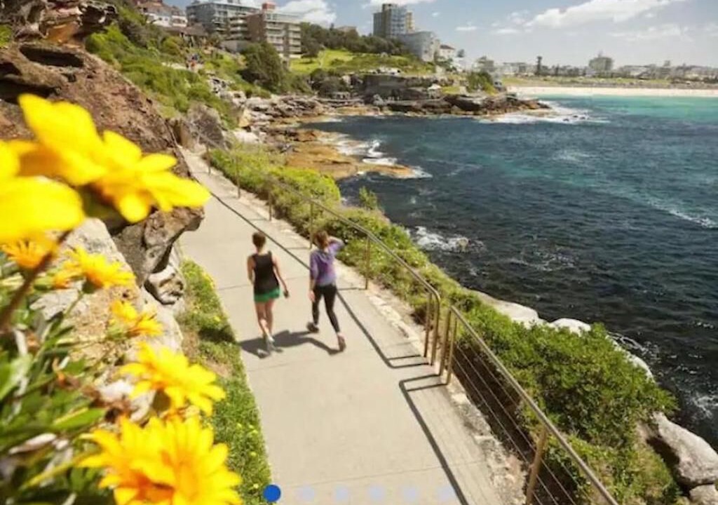 Photo of Others in Bronte