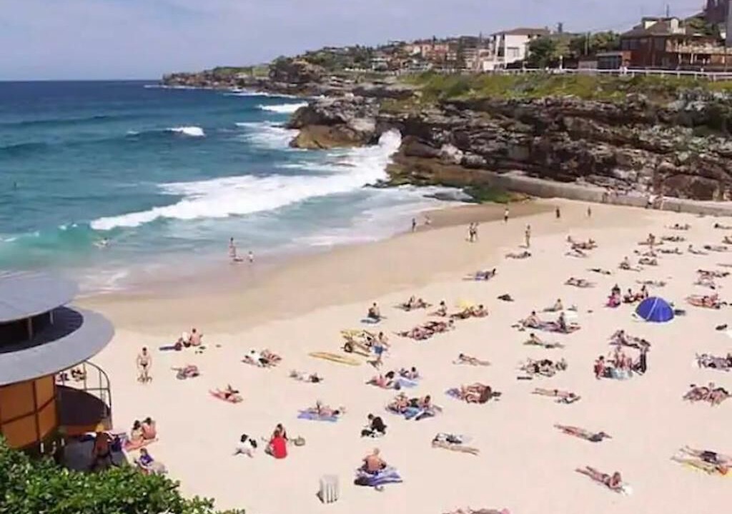 Photo of Others in Bronte