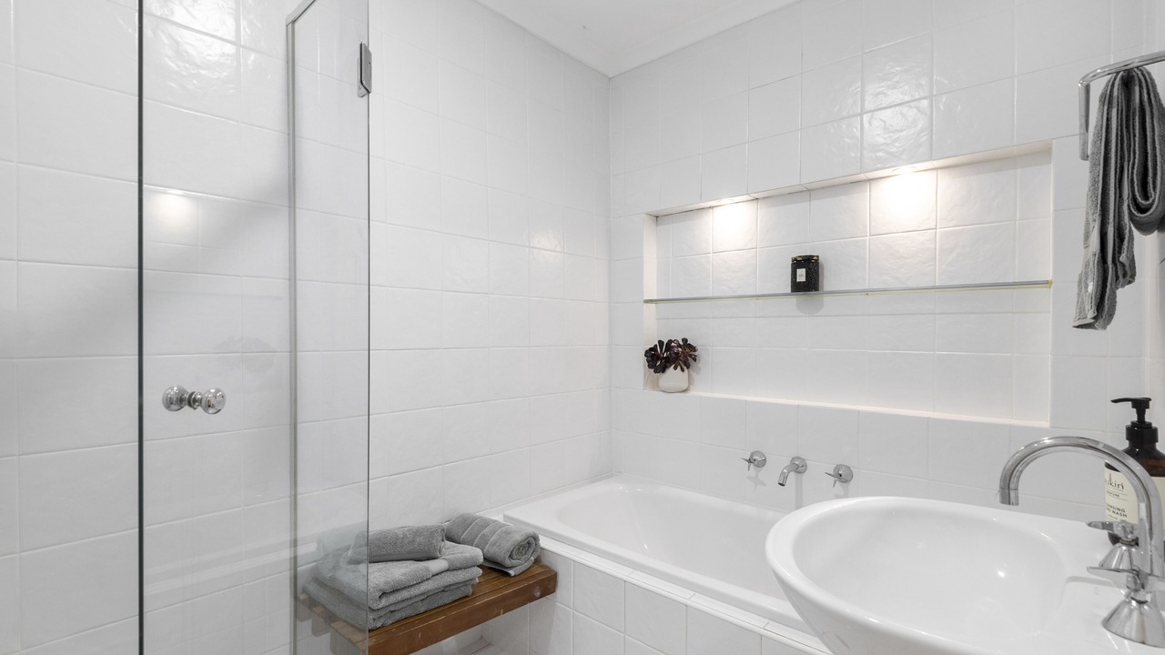 Photo of Bathroom in Avalon Beach